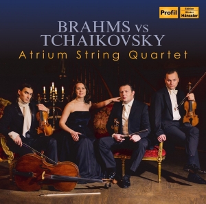 Atrium String Quartet - Brahms Vs. Tchaikovsky i gruppen Externt_Lager / Naxoslager hos Bengans Skivbutik AB (2109783)