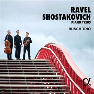 Ravel Maurice Shostakovich Dmitr - Ravel & Shostakovich: Piano Trios i gruppen Externt_Lager / Naxoslager hos Bengans Skivbutik AB (4314599)