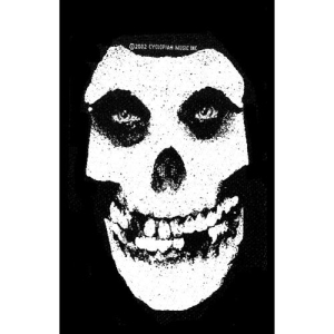 Misfits - White Skull Standard Patch i gruppen MERCHANDISE / Merch / Punk hos Bengans Skivbutik AB (5516852)