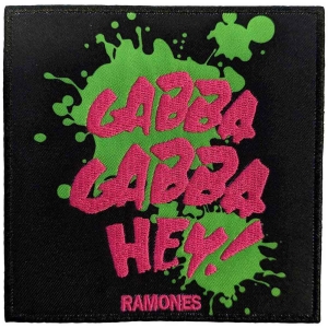 Ramones - Gabba Gabba, Hey Woven Patch i gruppen MERCHANDISE / Merch / Punk hos Bengans Skivbutik AB (5538336)