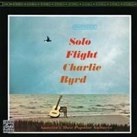 Charlie Byrd - Solo Flight i gruppen CD / Jazz/Blues hos Bengans Skivbutik AB (632903)