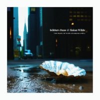 Isildurs Bane & Jinian Wilde - The Pearl Of Ever Changing Shell i gruppen VI TIPSAR / Fredagsreleaser / Fredag Den 23:e Februari 2024 hos Bengans Skivbutik AB (5509311)