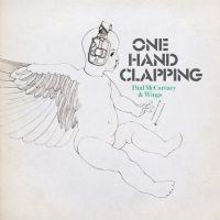 Paul Mccartney Wings - One Hand Clapping (2LP) i gruppen VINYL / Kommande / Pop-Rock hos Bengans Skivbutik AB (5539642)