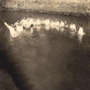 Colossal Gospel - Circles i gruppen CD / Pop-Rock hos Bengans Skivbutik AB (1011776)