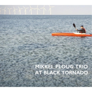 Ploug Mikkel - At Black Tornado i gruppen ÖVRIGT / Övrigt / aub hos Bengans Skivbutik AB (1288735)