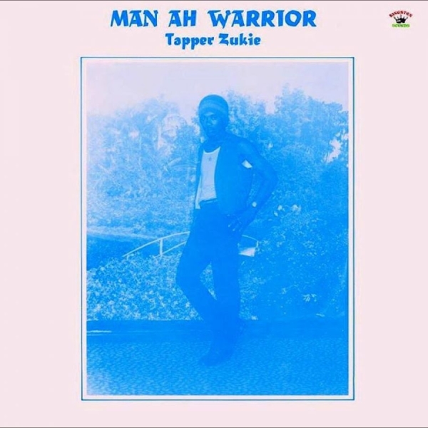 Tapper Zukie - Man Ah Warrior i gruppen VI TIPSAR / Fredagsreleaser / 2026-09-11 hos Bengans Skivbutik AB (1528736)