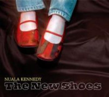 Kennedy Nuala - New Shoes i gruppen CD / Toppsäljare hos Bengans Skivbutik AB (1968841)