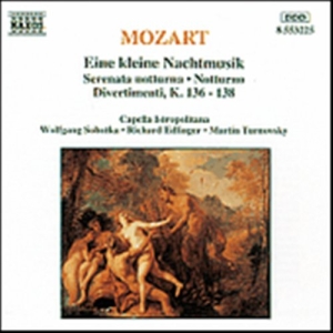Mozart Wolfgang Amadeus - Eine Kleine Nachtmusik i gruppen CD / Klassiskt hos Bengans Skivbutik AB (2009355)