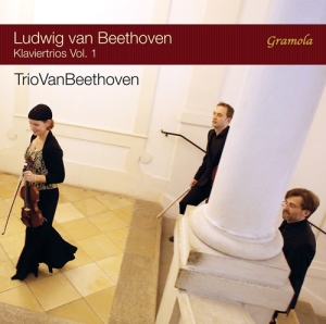 Triovanbeethoven - The Piano Trios Vol. 1 i gruppen Externt_Lager / Naxoslager hos Bengans Skivbutik AB (2414300)