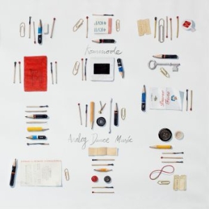 Kommode - Analog Dance Music i gruppen CD / Dance-Techno hos Bengans Skivbutik AB (2547832)