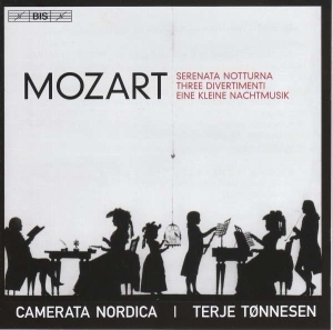Mozart W A - Serenades & Divertimenti i gruppen MUSIK / SACD / Klassiskt hos Bengans Skivbutik AB (2551151)