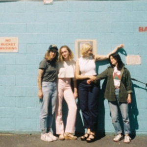 She's - All Female Rock And Roll Quartet i gruppen CD / Pop-Rock hos Bengans Skivbutik AB (2799068)