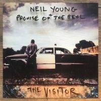 NEIL YOUNG + PROMISE OF THE RE - THE VISITOR i gruppen CD / Pop-Rock hos Bengans Skivbutik AB (2878470)