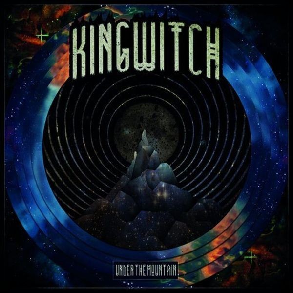 King Witch - Under The Mountain i gruppen CD / Hårdrock/ Heavy metal hos Bengans Skivbutik AB (3013935)