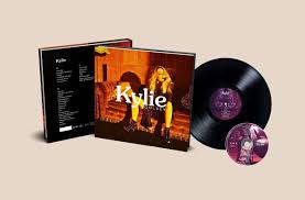 Kylie Minogue - Golden (Boxset Ltd.) i gruppen VINYL / Pop-Rock hos Bengans Skivbutik AB (3071543)