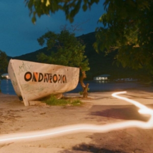 Ondatropica - Baile Bucanero i gruppen CD / Elektroniskt,Pop-Rock,World Music hos Bengans Skivbutik AB (3099474)