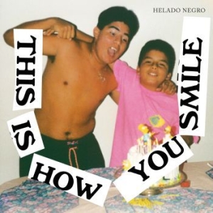 Helado Negro - This Is How You Smile i gruppen VI TIPSAR / Veckans Släpp / Vecka 10 / CD Vecka 10 / POP / ROCK hos Bengans Skivbutik AB (3514611)