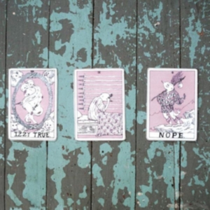 True Izzy - Nope i gruppen ÖVRIGT / Övrigt / aub hos Bengans Skivbutik AB (3744348)