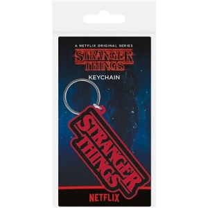 Stranger Things - Stranger Things (Logo) Rubber Keychain i gruppen MERCHANDISE / Nyckelring / TV-serie hos Bengans Skivbutik AB (3779077)