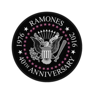 Ramones - 40Th Anniversary Retail Packaged Patch i gruppen MERCHANDISE / Tygmärke / Punk hos Bengans Skivbutik AB (3882144)