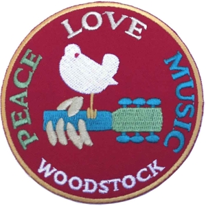 Woodstock - Peace Love Music Patch i gruppen MERCHANDISE / Accessoarer / Pop-Rock hos Bengans Skivbutik AB (3882452)