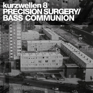Bass Communion/Precision Surgery - Kurzwellen 8 i gruppen VINYL / Pop-Rock hos Bengans Skivbutik AB (3923701)