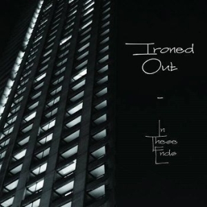 Ironed Out - In These Ends i gruppen CD / Rock hos Bengans Skivbutik AB (4019286)