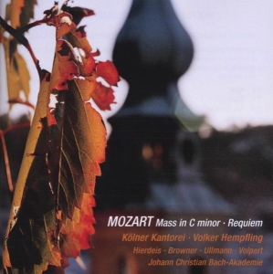 Mozart Wolfgang Amadeus - Messe C-Moll/Requiem i gruppen CD / Klassiskt,Övrigt hos Bengans Skivbutik AB (4045677)
