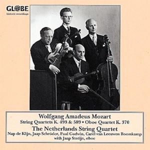 Mozart Wolfgang Amadeus - Strings & Oboe Works i gruppen CD / Klassiskt,Övrigt hos Bengans Skivbutik AB (4051383)