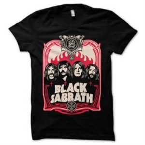 Black Sabbath - T/S Red Flames (Xxl) i gruppen MERCHANDISE / T-shirt / Hårdrock hos Bengans Skivbutik AB (4055250)