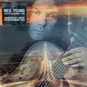 Young Neil - Live In California 1986 (Orange) i gruppen VINYL / Pop-Rock hos Bengans Skivbutik AB (4115158)