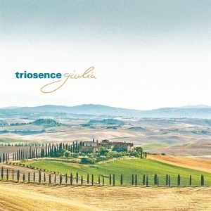 Triosence - Giulia i gruppen CD / Jazz hos Bengans Skivbutik AB (4117719)