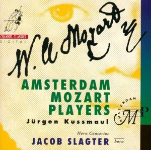 Mozart W A - Horn Concertos i gruppen Externt_Lager / Naxoslager hos Bengans Skivbutik AB (4125012)