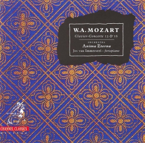 Mozart W A - Piano Concertos 15 & 16 i gruppen Externt_Lager / Naxoslager hos Bengans Skivbutik AB (4125014)