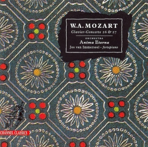 Mozart W A - Piano Concertos 26 & 27 i gruppen Externt_Lager / Naxoslager hos Bengans Skivbutik AB (4125020)