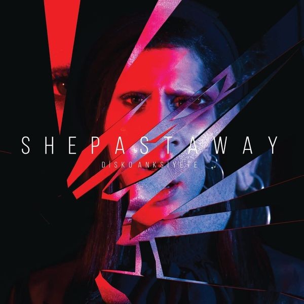 She Past Away - Belirdi Gece i gruppen CD / Hårdrock/ Heavy metal hos Bengans Skivbutik AB (4163130)