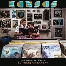 Kansas - Another Fork In The Road - 50 Years Of K i gruppen CD / Pop-Rock hos Bengans Skivbutik AB (4199145)