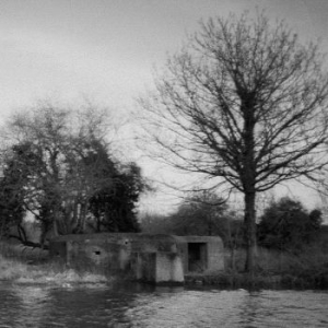 Girls In Synthesis - Rest Is Distraction i gruppen CD / Pop-Rock hos Bengans Skivbutik AB (4200803)