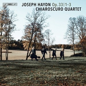 Haydn Joseph - String Quartets Nos. 1-3, Op. 33 i gruppen MUSIK / SACD / Klassiskt hos Bengans Skivbutik AB (4248724)
