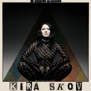 Skov Kira - My Heart Is A Mountain i gruppen VINYL / Rock hos Bengans Skivbutik AB (4265789)