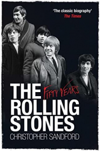 Christopher Sandford - The Rolling Stones. Fifty Years i gruppen VI TIPSAR / Tips Musikböcker hos Bengans Skivbutik AB (4292962)