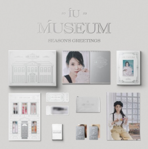 IU - 2023 IU Season's Greetings i gruppen Minishops / K-Pop Minishops / K-Pop Övriga hos Bengans Skivbutik AB (4305245)