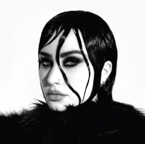 Demi Lovato - Revamped i gruppen Minishops / Demi Lovato hos Bengans Skivbutik AB (4309152)