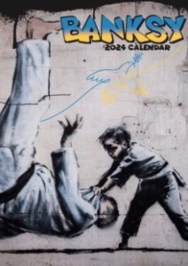 Banksy - Banksy 2024 Unofficial Calendar i gruppen MERCH / Kalendrar 2024 hos Bengans Skivbutik AB (4406322)