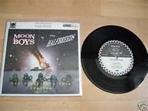 Moon Boys/Halfbreeds - Split i gruppen VINYL / Rock hos Bengans Skivbutik AB (489701)