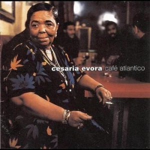 Cesaria Evora - Cafe Atlantico i gruppen CD / Pop-Rock hos Bengans Skivbutik AB (517110)