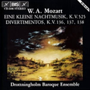 Mozart Wolfgang Amadeus - Eine Kleine Nachtmusik i gruppen Externt_Lager / Naxoslager hos Bengans Skivbutik AB (518298)