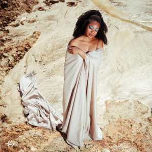 Afra Kane - Could We Be Whole i gruppen VI TIPSAR / Fredagsreleaser / Fredag Den 1:a Mars 2024 hos Bengans Skivbutik AB (5518611)