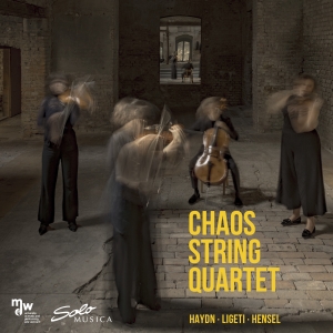 Chaos String Quartet - Haydn, Ligeti & Hensel i gruppen VI TIPSAR / Fredagsreleaser / Fredag den 5:e April 2024 hos Bengans Skivbutik AB (5520502)
