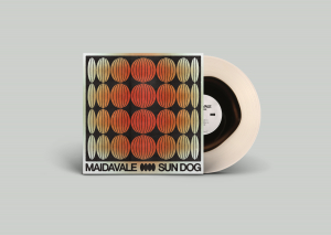 Maidavale - Sun Dog (Swirl Vinyl) i gruppen VINYL / Kommande / Pop-Rock hos Bengans Skivbutik AB (5520824)